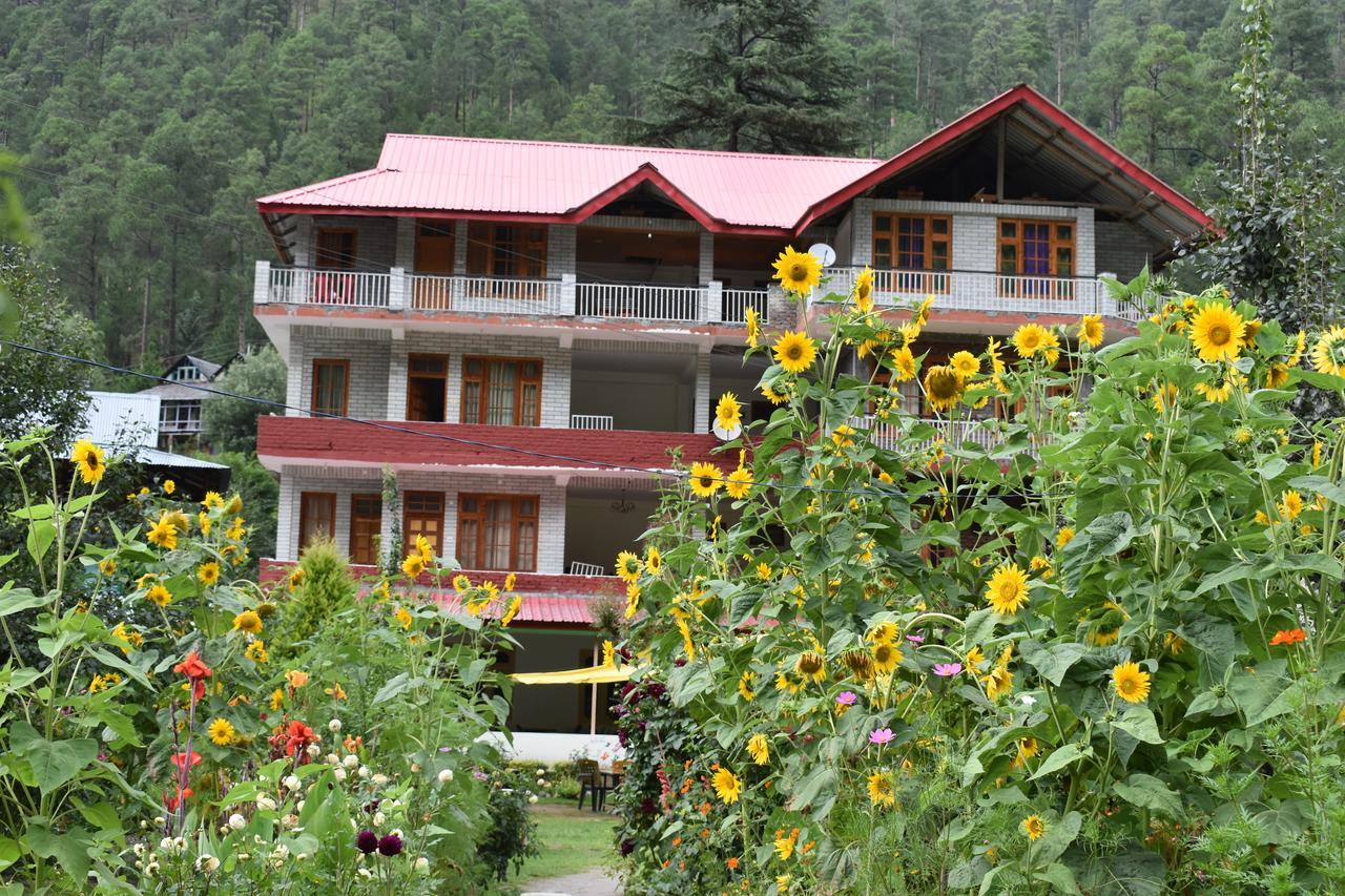 White House Kasol Hotel Esterno foto