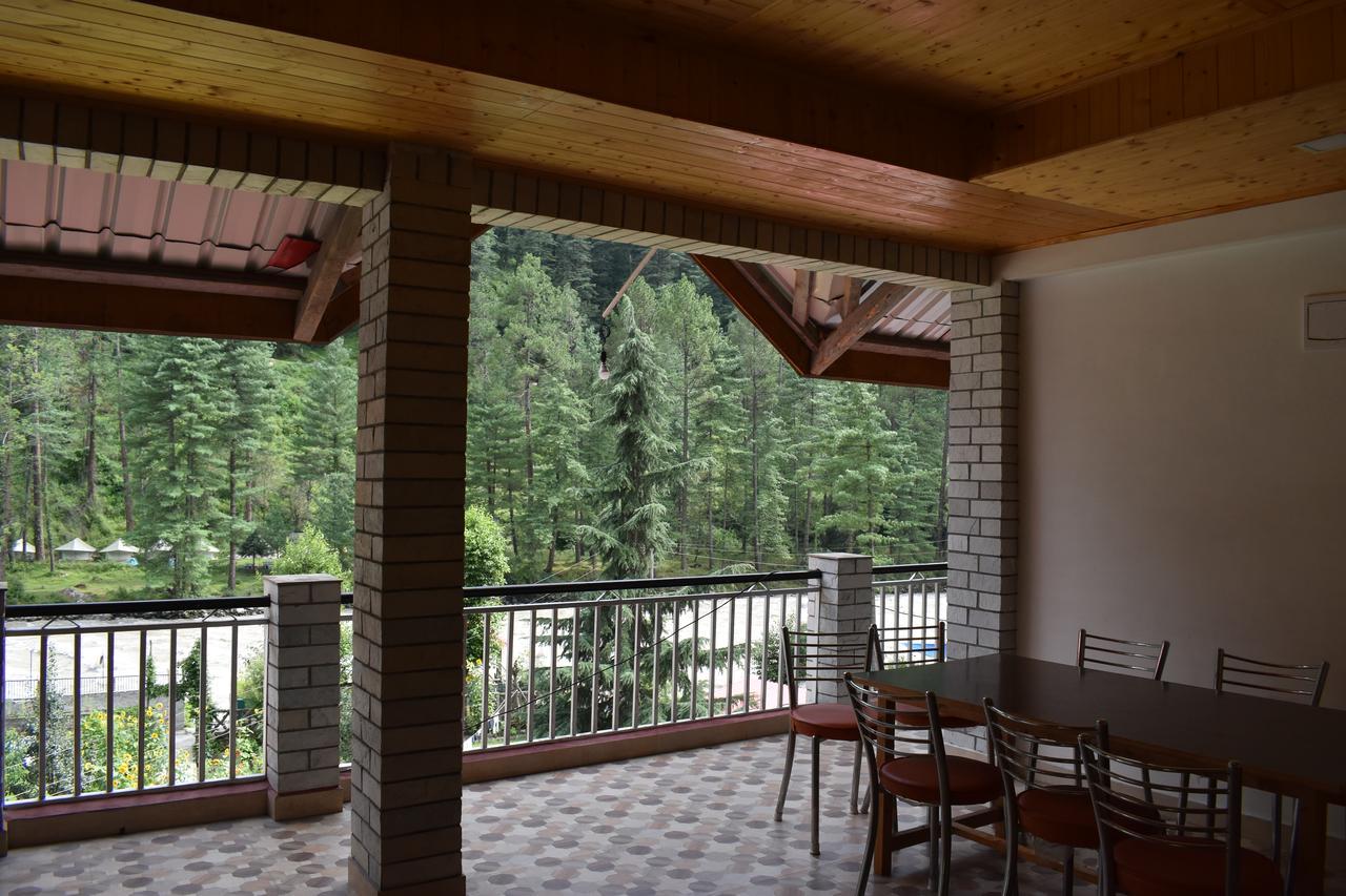 White House Kasol Hotel Esterno foto